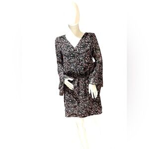 WHITE HOUSE BLACK MARKET long sleeve elegant Size 2 Black red petal Print Dress